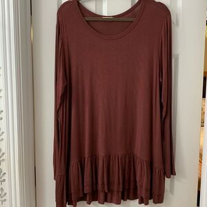 Oddy Size 2X burgundy long sleeve tunic with ruffled bottom